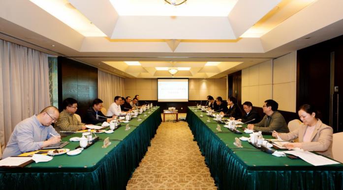 集团党委书记、董事长任丁会见重庆亿万先生mr官方网站集团董事长乔昌志一行