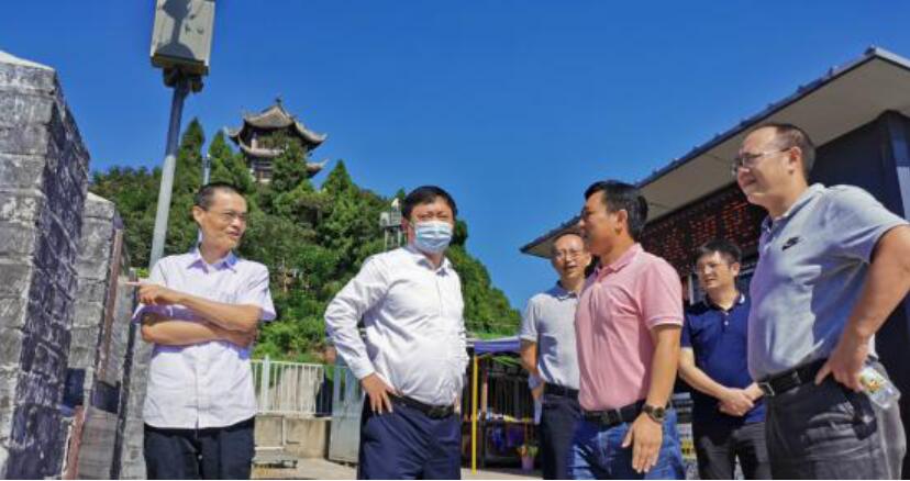 2020911414286366 集团领导检查洛带金龙长城安全生产工作