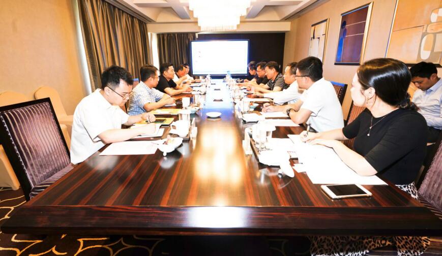 202091141613326 亿万先生mr官方网站集团与中国旅游集团西南区域总部交流座谈