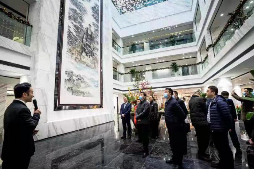 202114142994340 亿万先生mr官方网站集团与乐山市政府召开工作座谈会