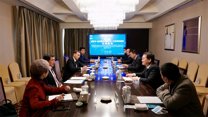 亿万先生mr官方网站集团党委书记、董事长任丁会见上合组织秘书长诺罗夫一行