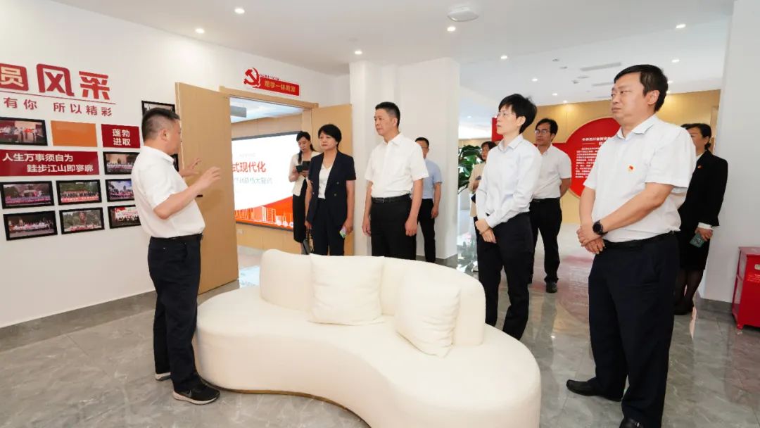 福建省人民政府国有资产监督管理委员会修兴高一行莅临亿万先生mr官方网站党？疾斓餮