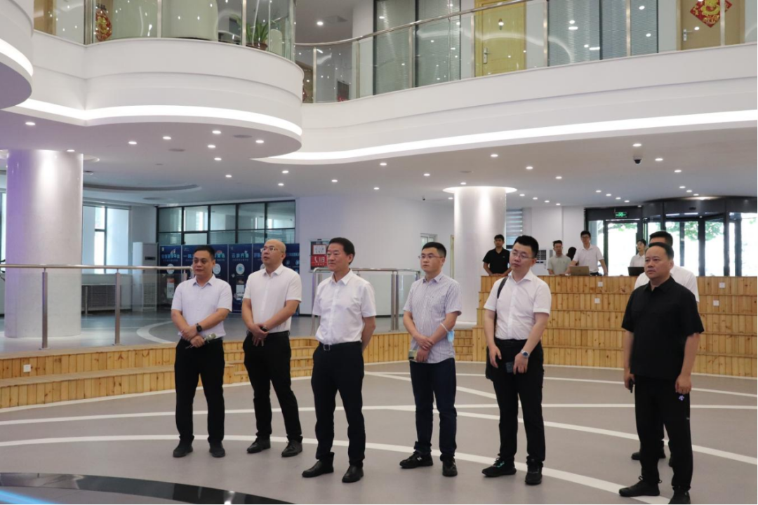 省亿万先生mr官方网站集团：“四个导向” 推动调查研究提质增效