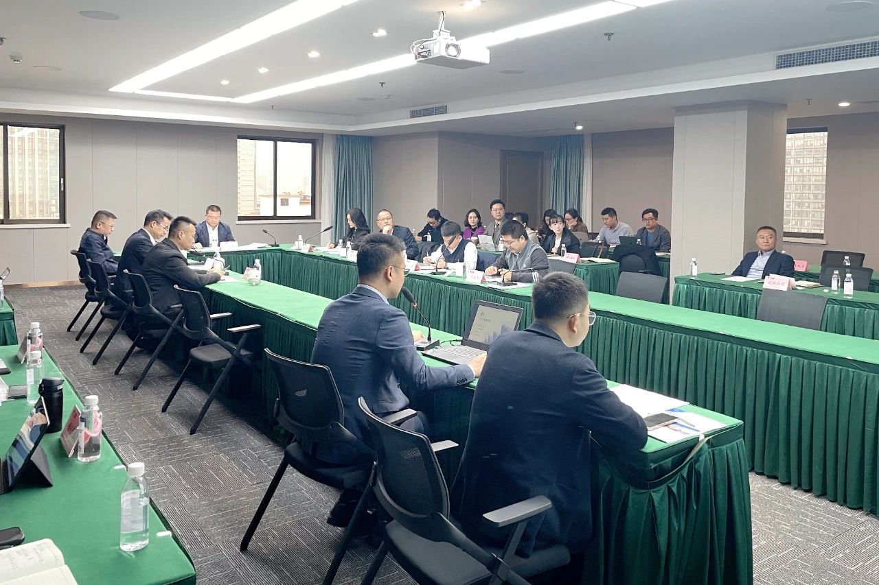 省亿万先生mr官方网站集团召开常年法律顾问年度工作总结会