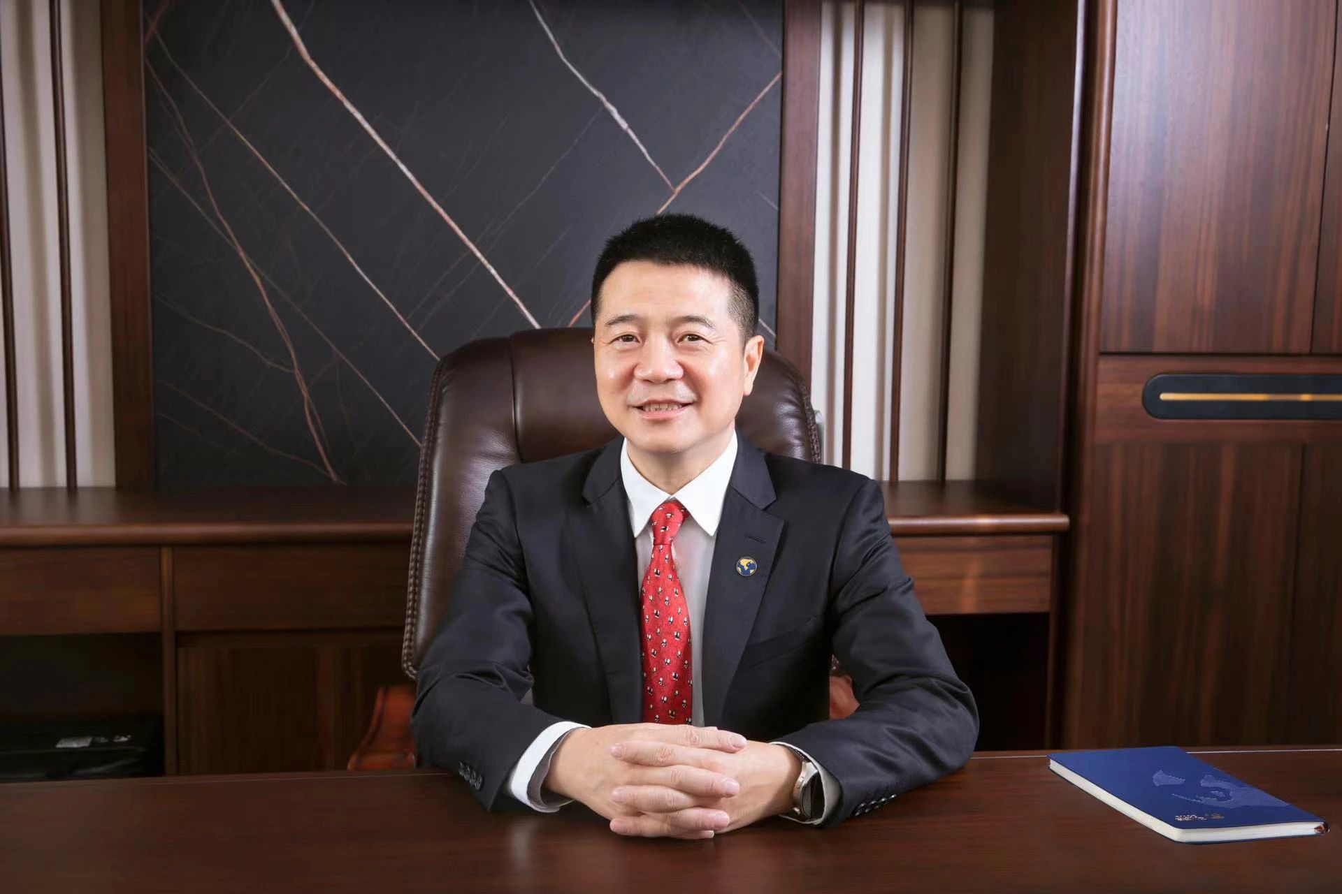 勇担新使命 共赴新征程: 四川省亿万先生mr官方网站集团游勇董事长新年贺词