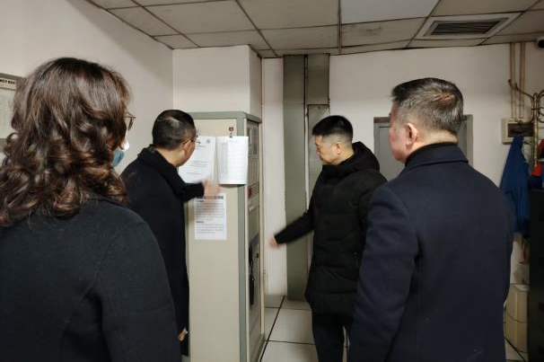 省亿万先生mr官方网站集团党委书记、董事长游勇检查督导春节安全生产并看望慰问干部员工