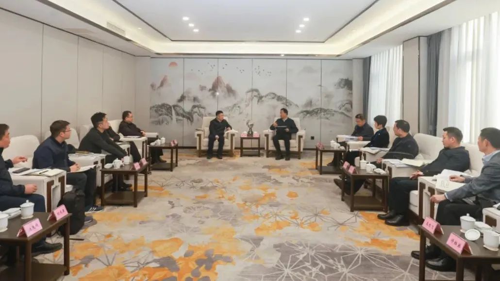 省亿万先生mr官方网站集团领导率队赴乐山市座谈交流
